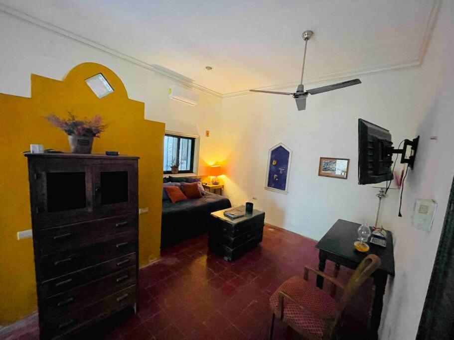 House Dzalbay Santa Lucia With Hot Tub Villa Merida Exterior photo